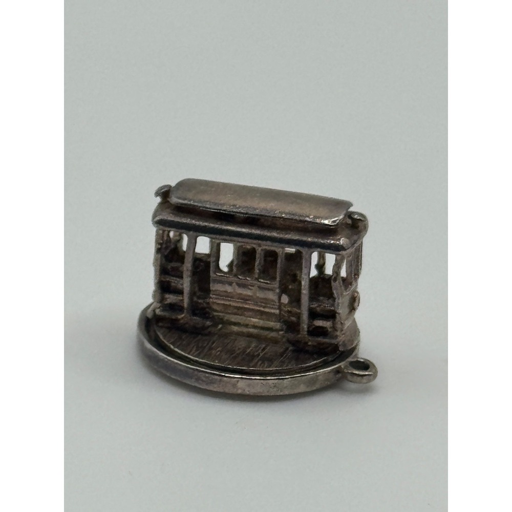 Vintage Sterling Silver Charm San Francisco Cable‎ Car Moves Rotates
